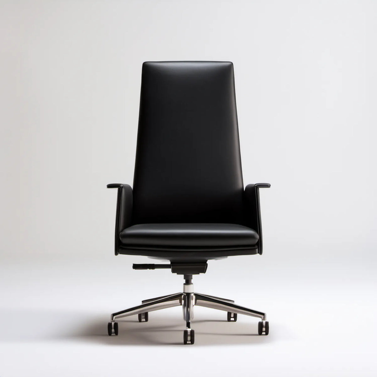 Czarny obrotowy fotel biurowy z wysokim oparciem, 65 x 65 x 112-122 cm